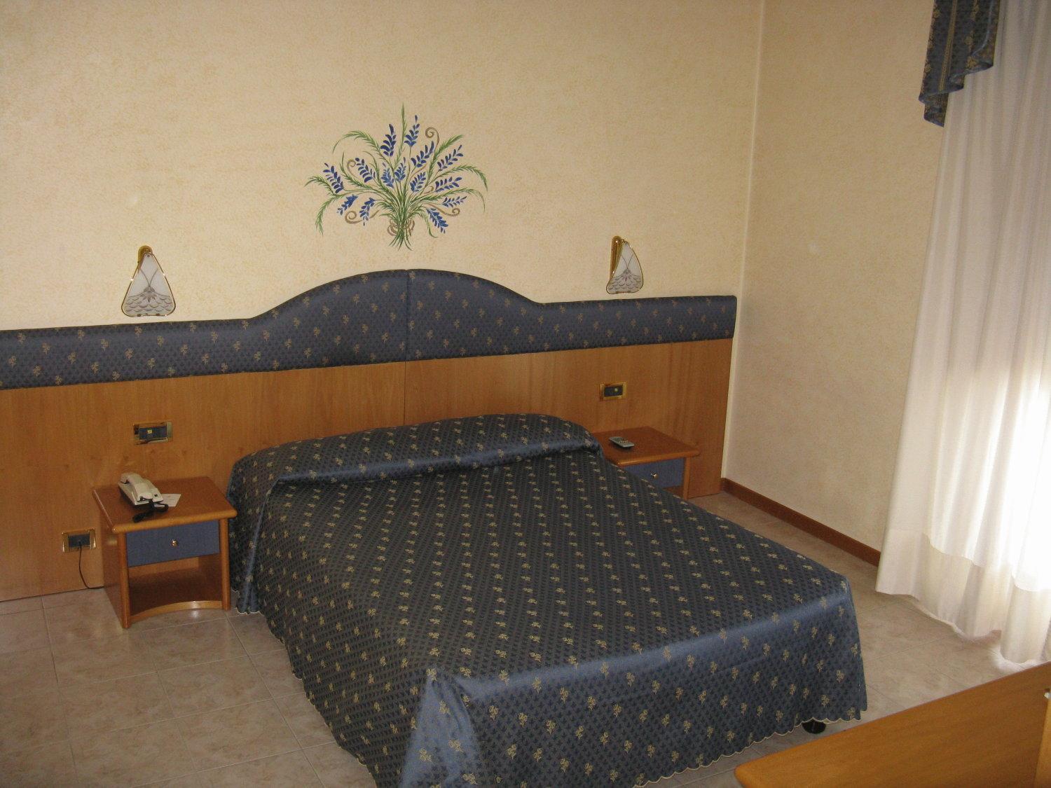 Hotel Faro Montichiari Exterior photo